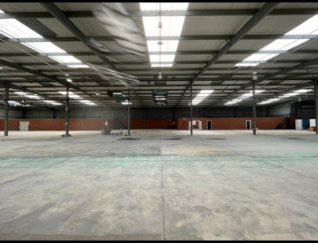 3,189M² WAREHOUSE FOR SALE IN RANDJESPARK